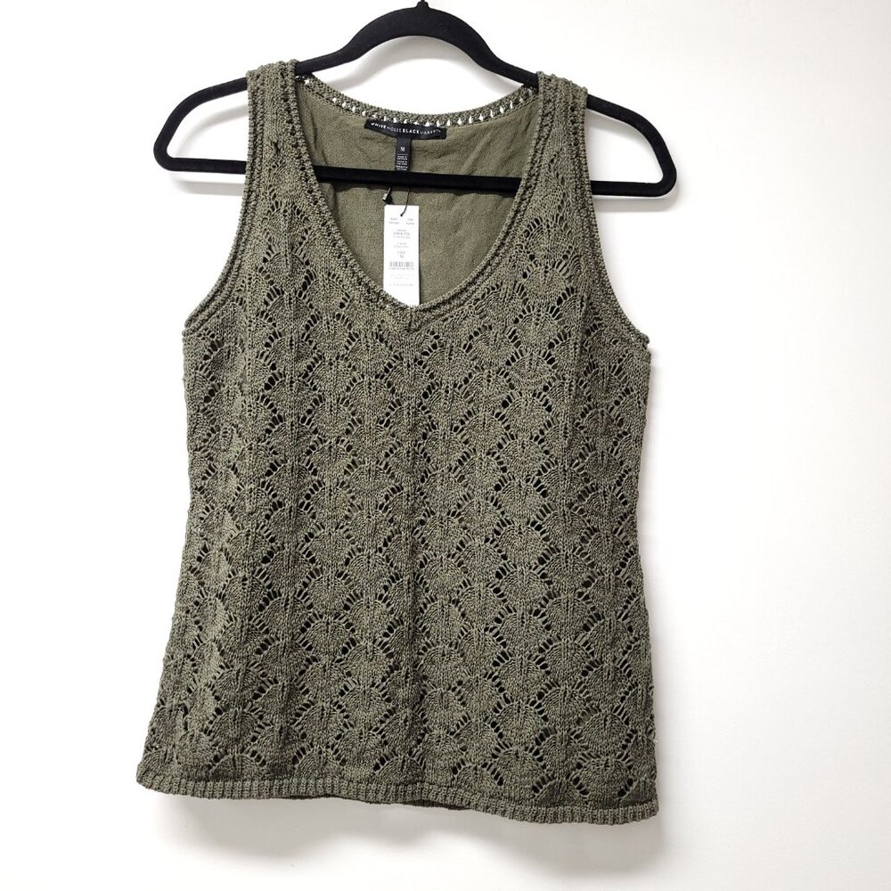 NWT White House Black Market V Neck Sleeveless Top Size M lined